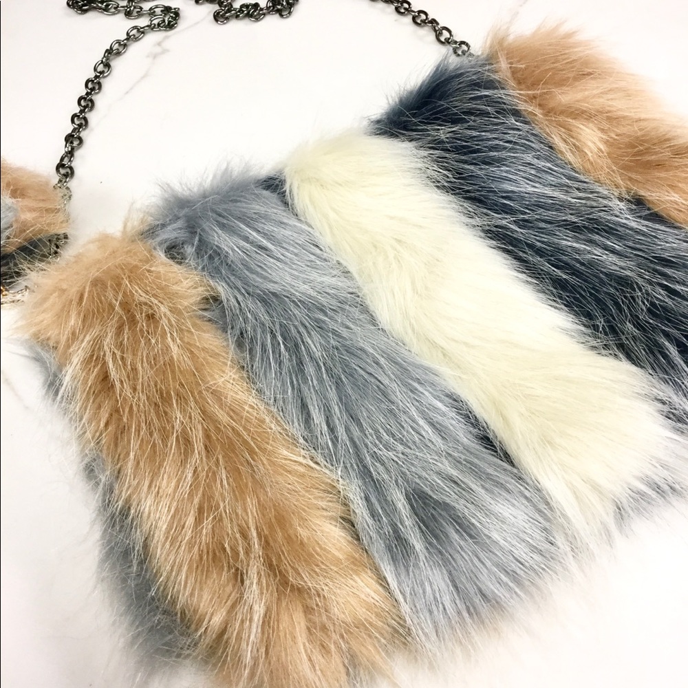 New Fur Purse with Detachable Key Ring